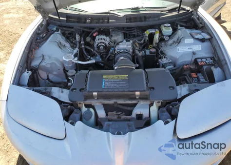 2000 Pontiac Firebird из США, поврежденный, VIN 2G2FS22K0Y2137128